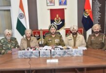 सरहद पार से अवैध हथियारों के मॉड्यूल से जुड़े दो व्यक्ति अमृतसर में गिरफ्तार, छह आधुनिक हथियार बरामद