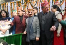 मुख्यमंत्री ने किए मनाली में 63.56 करोड़ रुपये की परियोजनाओं के उद्घाटन एवं शिलान्यास