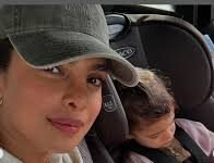 प्रियंका चोपड़ा ने शेयर किया बेटी मालती मैरी , पिता निक जोनस के गाने पर झूमती दिखीं