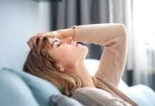 Health Tips: महिलाओं में इन 4 जरूरी पोषक तत्वों की कमी आम, शरीर खुद देता है संकेत