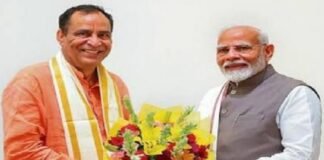 मोदी की राजनीति में जनता पूंजी, कांग्रेस के दौर में रही केवल चुनौती: विचारों की दो धाराएं