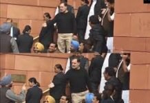 Parliament Budget Session: संसद परिसर में राहुल गांधी–रवनीत बिट्टू की तीखी नोकझोंक, ‘गद्दार दोस्त’ बनाम ‘देश का दुश्मन’