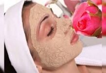 Rose Day 2026: रोज डे पर पाएं नेचुरल गुलाबी निखार, घर पर बनाएं गुलाब से तैयार ये फेस पैक