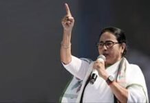 Bengal SIR मामला: ममता बनर्जी की याचिका पर आज सुप्रीम कोर्ट में सुनवाई, चुनाव आयोग पर पक्षपात के आरोप