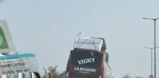 Delhi के नांगलोई में बेकाबू Delhi Transport Corporation बस का कहर, दो की मौ*त; गुस्साई भीड़ ने किया पथराव और आगजनी