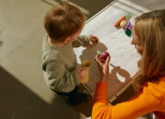 Autism Alert: किन बच्चों में ज्यादा होता है ऑटिज्म का खतरा? समय रहते पहचानें ये संकेत