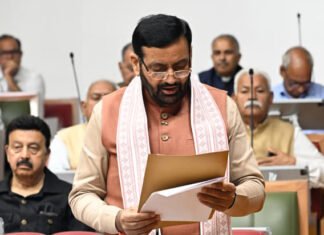 हरियाणा विधानसभा में सदन सदस्यों ने दिवंगतों को दी श्रद्धांजलि