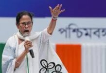 बंगाल चुनाव: Mamata Banerjee का भाजपा पर हमला, बोलीं—चुनाव के बाद बंद हो जाएंगी गैस और कैश योजनाएं