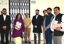 मुख्य निर्वाचन अधिकारी ने किया ईवीएम भंडारण कक्ष का निरीक्षण