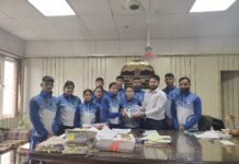 हिमाचल के 10 खिलाड़ी नेपाल में दिखाएंगे दम डीसी मंडी ने भारतीय ध्वज सौंपकर टीम को किया रवाना