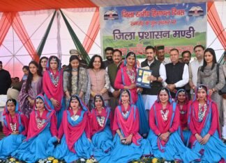 लोक निर्माण एवं शहरी विकास मंत्री ने की जिला स्तरीय हिमाचल दिवस समारोह की अध्यक्षता