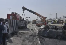 Ghaziabad में Delhi-Meerut Expressway पर रोडवेज बस और थार की आमने-सामने टक्कर, 3 की मौ*त; कई घायल