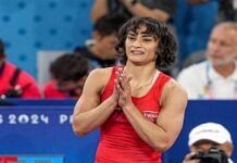 विनेश फोगाट–बृजभूषण शरण सिंह विवाद में नया मोड़, महावीर फोगाट का खुला समर्थन, गोंडा में निष्पक्षता पर सवाल