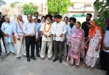 Brahm Shankar Jimpa ने वार्ड 7 में गलियों के निर्माण कार्य का शुभारंभ