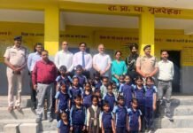 राज्यपाल ने कांगड़ा जिला के गुजरेडा में राजकीय प्राथमिक पाठशाला का दौरा किया