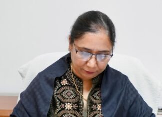किताबों की कमी किसी बच्चे के सपनों को न रोके” — डॉ. बलजीत कौर
