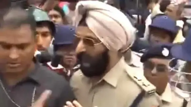 Aj Di Awaaj