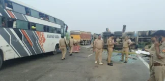 उन्नाव में लखनऊ-आगरा एक्सप्रेसवे पर भीषण सड़क हादसा, 6 की मौ*त, 22 घायल