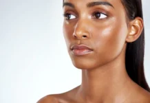 Oily Skin Care: मानसून में ऑयली स्किन से हैं परेशान? अपनाएं ये घरेलू उपाय, चेहरे पर आएगा निखार
