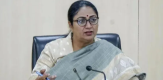 दिल्ली सरकार का बड़ा फैसला: तय समय पर सरकारी सेवा नहीं मिली तो अफसर पर लगेगा 5,000 रुपये तक जुर्माना