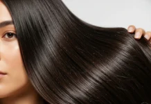 Korean Glass Hair Trend: घर पर पाएं कोरियन जैसे सिल्की और शाइनी बाल, अपनाएं ये आसान 6 स्टेप्स