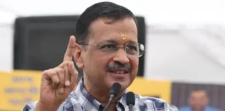 प्रति व्यक्ति आय के मुद्दे पर घिरी मोदी सरकार, विपक्ष ने उठाए सवाल