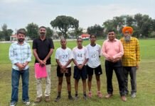 एच.आई.वी./एड्स के बारे में जागरूकता संबंधी जिला स्तरीय मैराथन में दौड़े युवा
