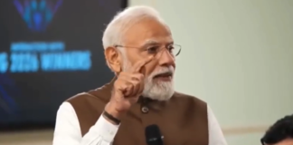 प्रधानमंत्री नरेंद्र मोदी ने पदक विजेता भारतीय खिलाड़ियों से की मुलाकात, किया सम्मान