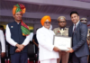 जनसंपर्क क्षेत्र में उत्कृष्ट योगदान के लिए सचिन सिंगला सम्मानित, प्रशासक गुलाबचंद कटारिया ने प्रदान किया प्रशंसा प्रमाण-पत्र