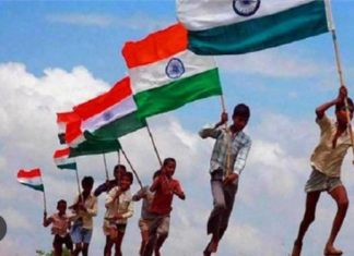 यूपी में 5 करोड़ घरों पर तिरंगा फहराने का लक्ष्य पूरा, देशभक्ति के रंग में रंगा प्रदेश
