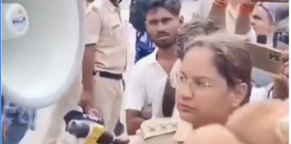 पटना प्रदर्शन में IPS शैलजा दास का पारा हाई, प्रदर्शनकारियों से तीखी बहस