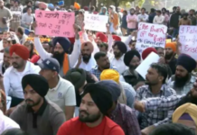 पंजाब यूनिवर्सिटी छात्रसंघ चुनाव में बवाल, लॉ डिपार्टमेंट में छात्रों और पुलिस के बीच धक्का-मुक्की