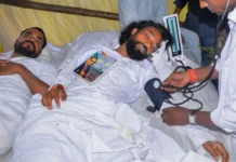 रांची में भूख हड़ताल पर बैठे छात्र राहुल की तबीयत बिगड़ी, इलाज के लिए अस्पताल ले जाया गया