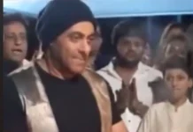 मुंबई में गणेश विसर्जन के दौरान सलमान खान ने की आरती, दिखा श्रद्धा का अंदाज