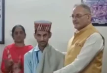 हमीरपुर के छात्र सर्वेश शर्मा ने सेना के लिए बनाया ड्रोन, राज्यपाल ने किया सम्मानित