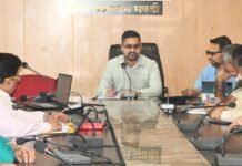 अंतर्राष्ट्रीय बालिका दिवस की तैयारियों को लेकर समीक्षा बैठक आयोजित