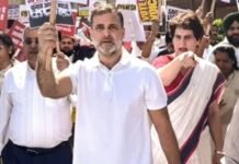 CEC ज्ञानेश कुमार के खिलाफ विपक्ष का प्रदर्शन